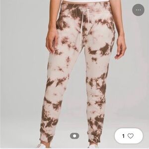 Lululemon Warm Down Jogger marble maroon pink tie dye drawstring waist pockets